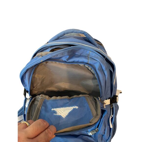 High Sierra Padded Computer Backpack - Picture 3 of 6